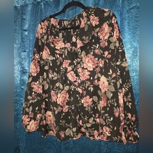 Torrid Floral Black and Pink Women's Top